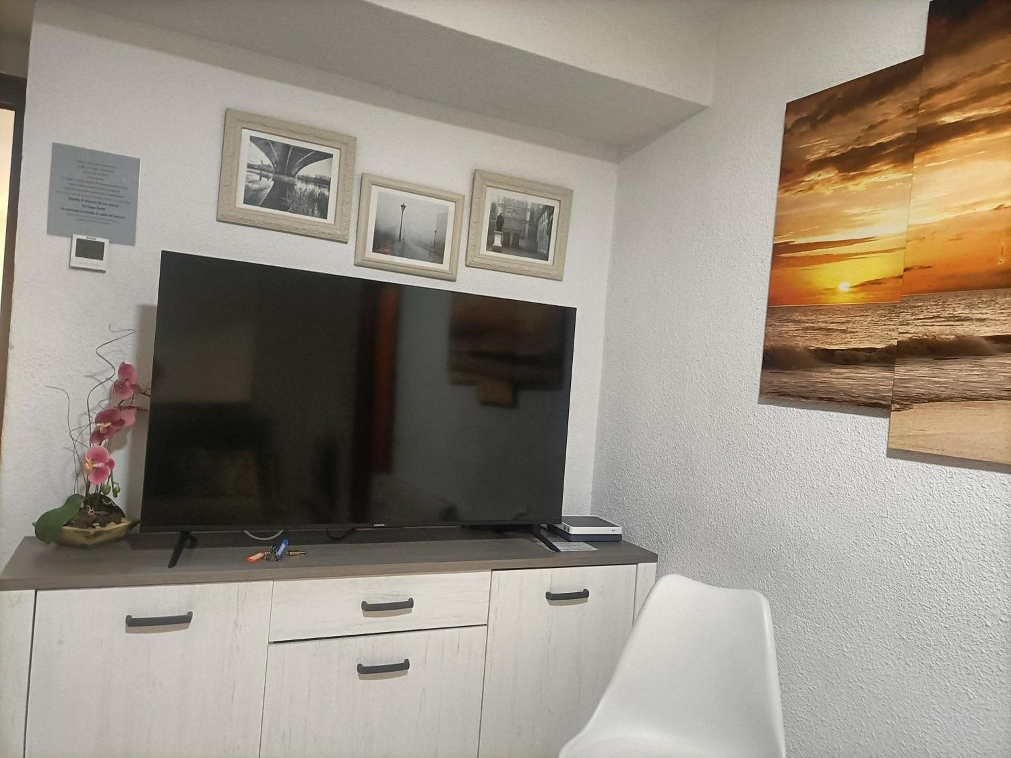 Apartamento Espacioso Frente Al Corte Ingles Con Plaza De Garaje Gratis - Vu75 Salamanca Esterno foto